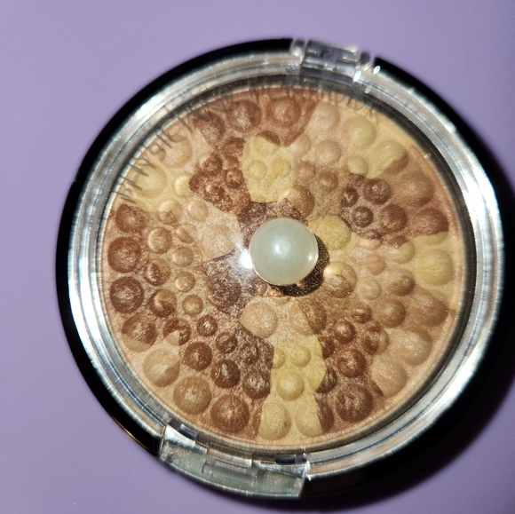 NWOT Physicians Formula Highlighter - Picture 3 of 4